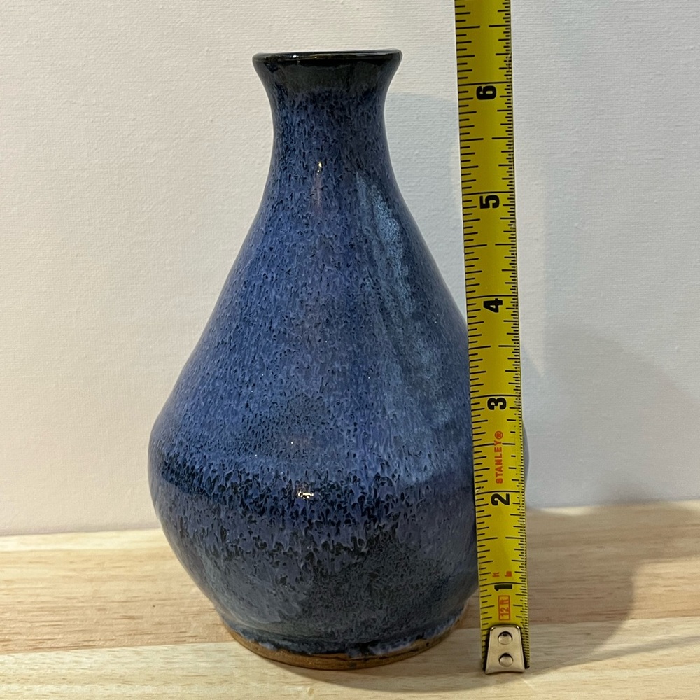 VINTAGE HANDMADE STUDIO POTTERY VASE DECOR - Picture 6 of 10